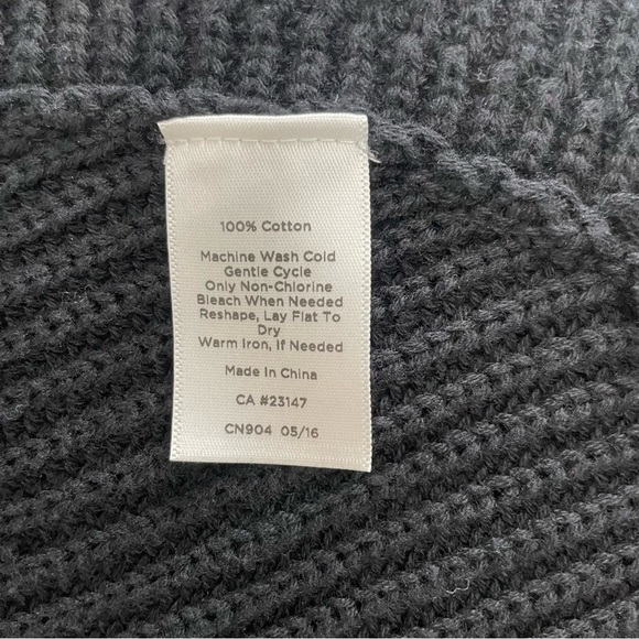 Talbots Black Sweater Cape Poncho Zip Up Size Small Medium S/M - Picture 6 of 12